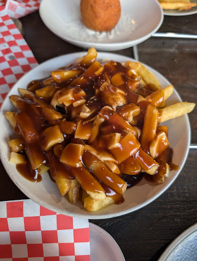 Photo of Tops Saundersfoot - Milford St, Saundersfoot SA69 9EN